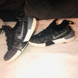 Nike toddler boys shoes 💜